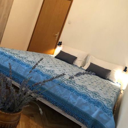 Apartment Kula Кленовица Екстериор снимка