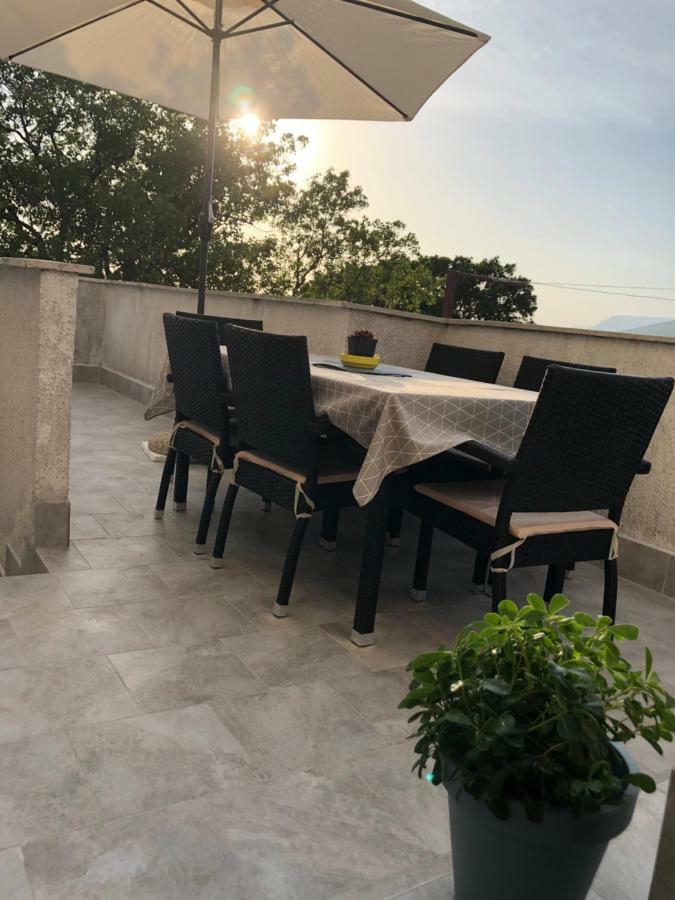 Apartment Kula Кленовица Екстериор снимка