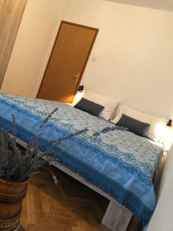 Apartment Kula Кленовица Екстериор снимка