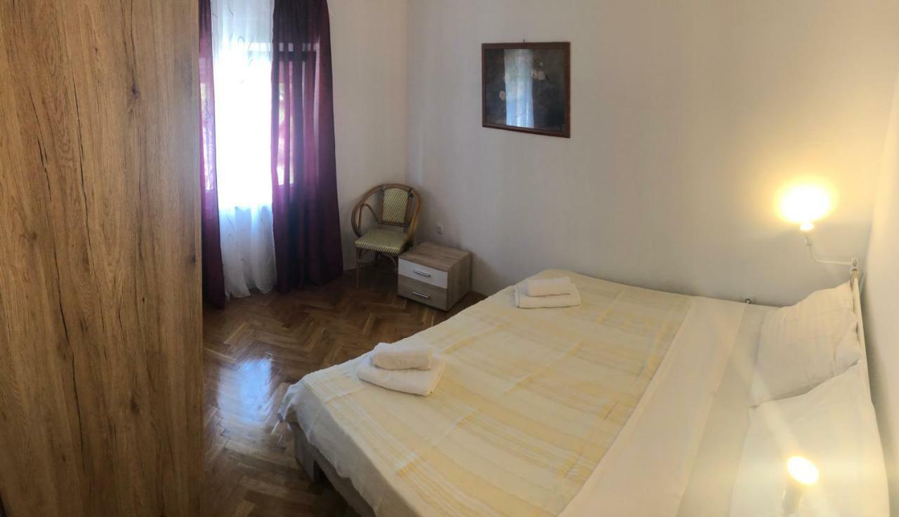 Apartment Kula Кленовица Екстериор снимка